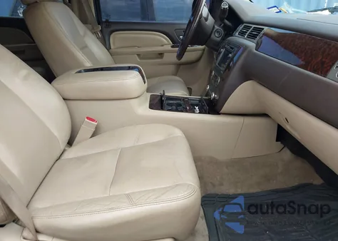 2011 GMC Yukon Denali из США, поврежденный, VIN 1GKS1EEF5BR217885